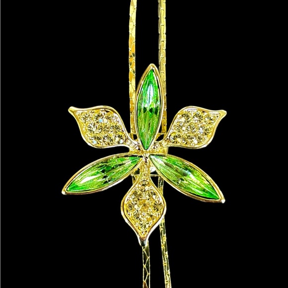 Swarovski Crystals Flower Long Necklace - Picture 7 of 7